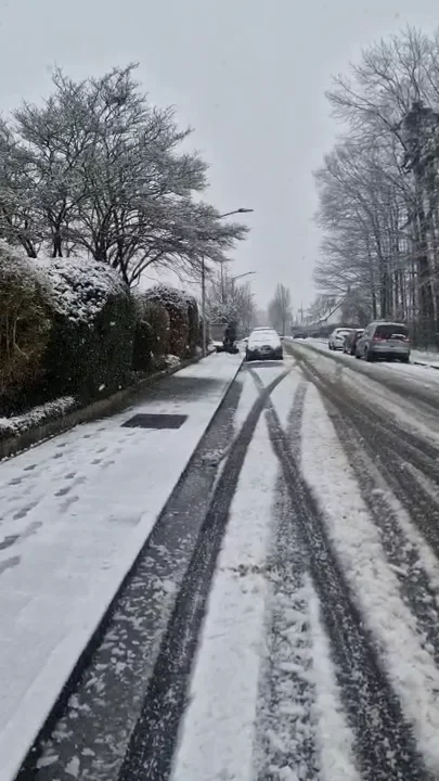 Schneeräumung am Gehweg